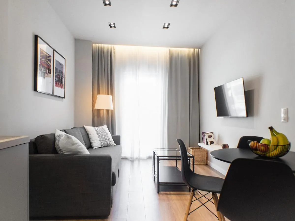 Stylish And Renovated Retreat In Thessaloniki: Cozy Apartment At Ioulianou 33 Řecko